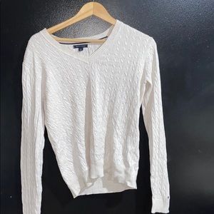 Tommy Hilfiger v-neck long sleeve